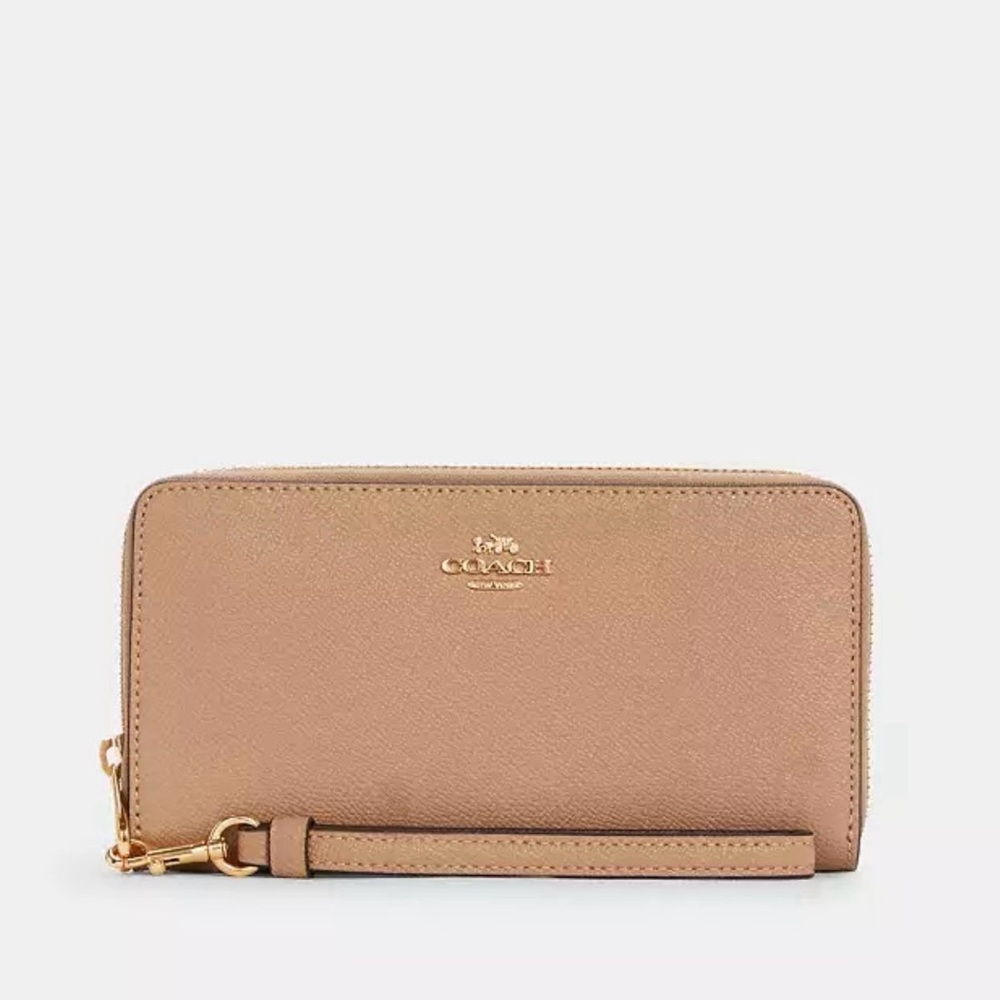 Coach long zip wallet *NEW*